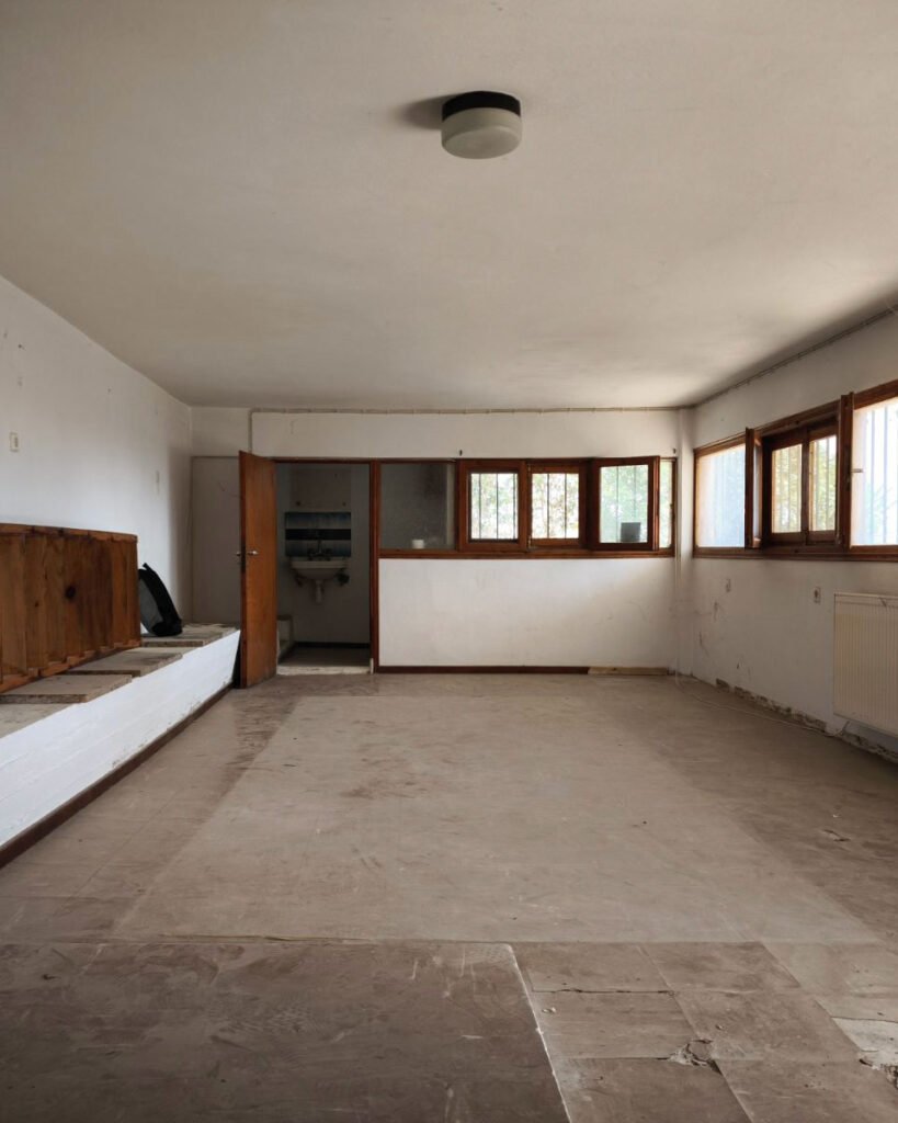 tradition,interior design,interior architecture,contemporary,contemporary design,residence,residential,mediterranean design,wood,vernacular design,stone,greek design,greek architecture,peloponesse,gytheio,natural finishes,mediterranean minimalism